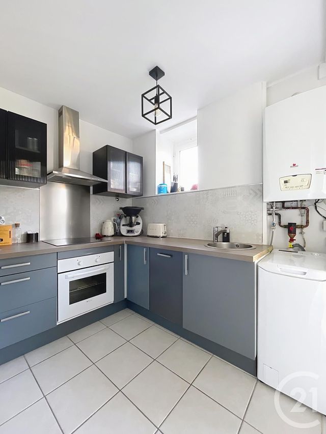 Appartement F3 à louer - 3 pièces - 57.01 m2 - COMPIEGNE - 60 - PICARDIE - Century 21 Infinity