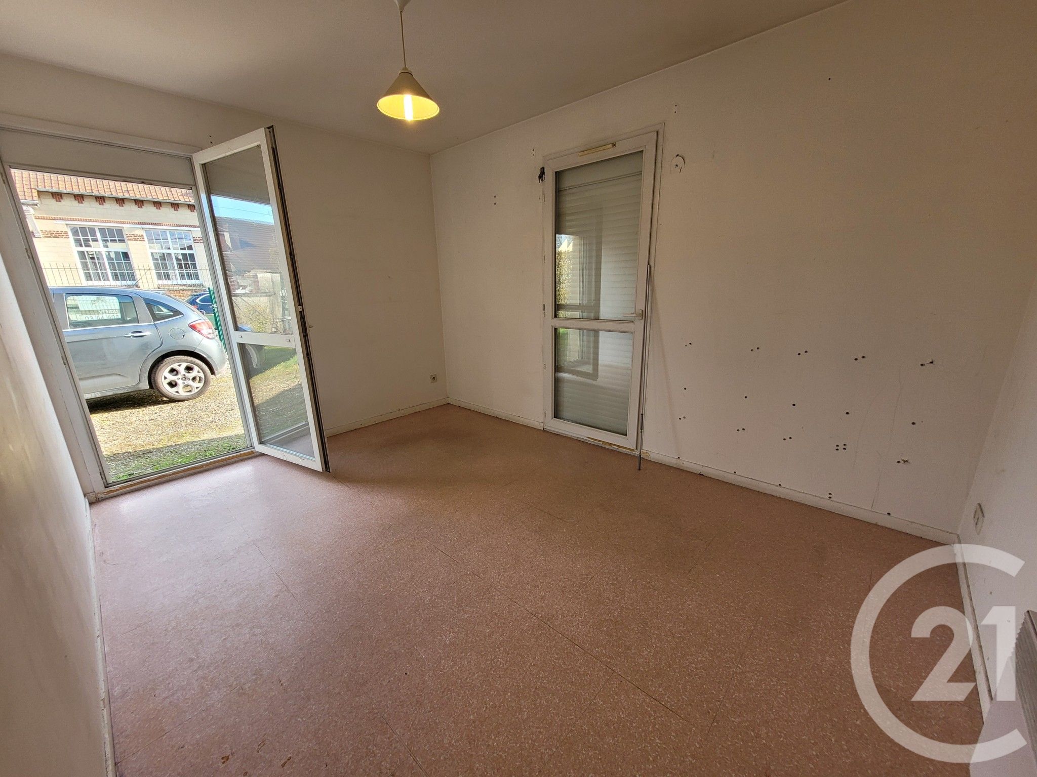 maison à vendre - 8 pièces - 168.0 m2 - COMPIEGNE - Miniature 5