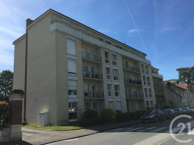 Appartement F1 à louer - 1 pièce - 33.35 m2 - COMPIEGNE - 60 - PICARDIE - Century 21 Infinity
