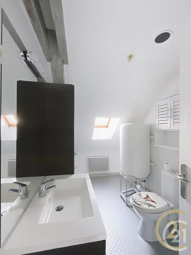 Appartement F2 à louer - 2 pièces - 43.0 m2 - COMPIEGNE - 60 - PICARDIE - Century 21 Infinity