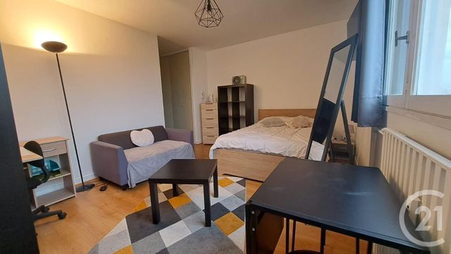 Appartement Studio à louer - 1 pièce - 28.07 m2 - COMPIEGNE - 60 - PICARDIE - Century 21 Infinity