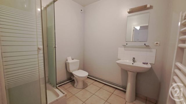 Appartement Studio à louer - 1 pièce - 29.94 m2 - COMPIEGNE - 60 - PICARDIE - Century 21 Infinity