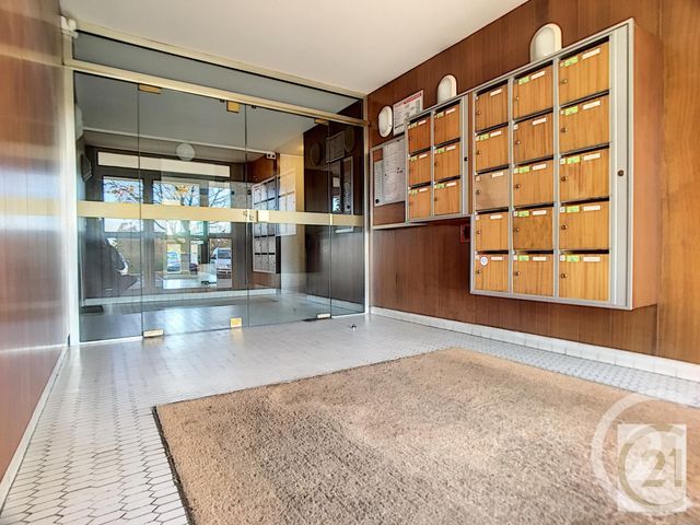 Appartement Studio à louer - 1 pièce - 30.16 m2 - COMPIEGNE - 60 - PICARDIE - Century 21 Infinity