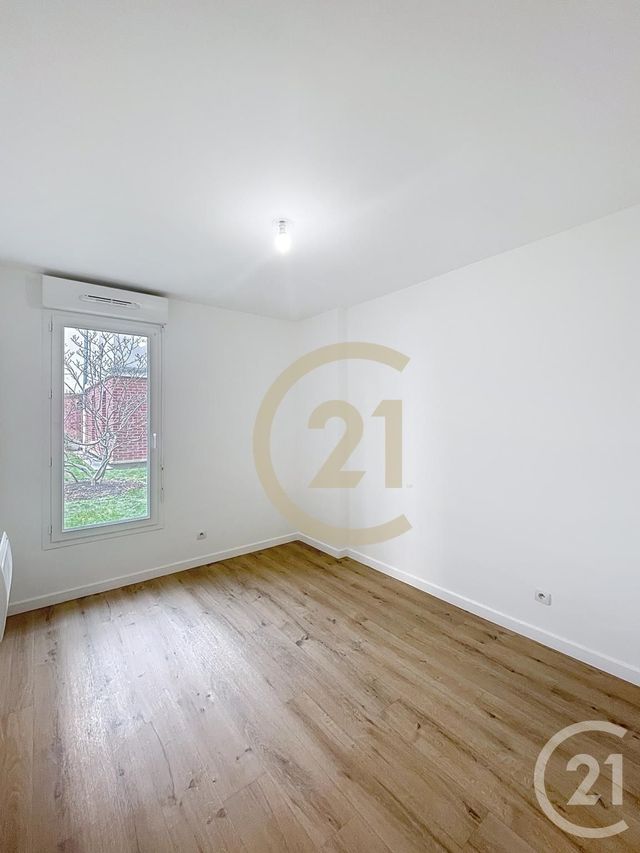Appartement F4 à louer - 4 pièces - 71.3 m2 - MARGNY LES COMPIEGNE - 60 - PICARDIE - Century 21 Infinity