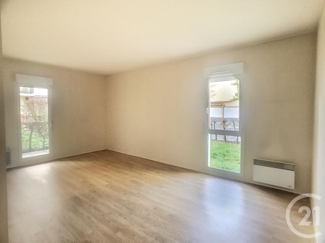 Appartement F3 à louer - 3 pièces - 66.89 m2 - MARGNY LES COMPIEGNE - 60 - PICARDIE - Century 21 Infinity