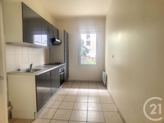 Appartement F3 à louer - 3 pièces - 66.89 m2 - MARGNY LES COMPIEGNE - 60 - PICARDIE - Century 21 Infinity