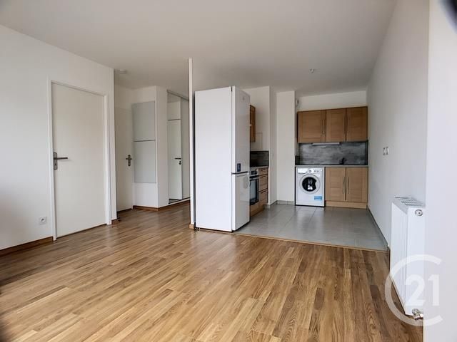 Appartement F2 à louer - 2 pièces - 40.8 m2 - MARGNY LES COMPIEGNE - 60 - PICARDIE - Century 21 Infinity