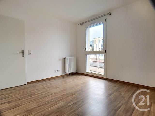 Appartement F2 à louer - 2 pièces - 40.8 m2 - MARGNY LES COMPIEGNE - 60 - PICARDIE - Century 21 Infinity