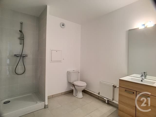 Appartement F2 à louer - 2 pièces - 40.8 m2 - MARGNY LES COMPIEGNE - 60 - PICARDIE - Century 21 Infinity
