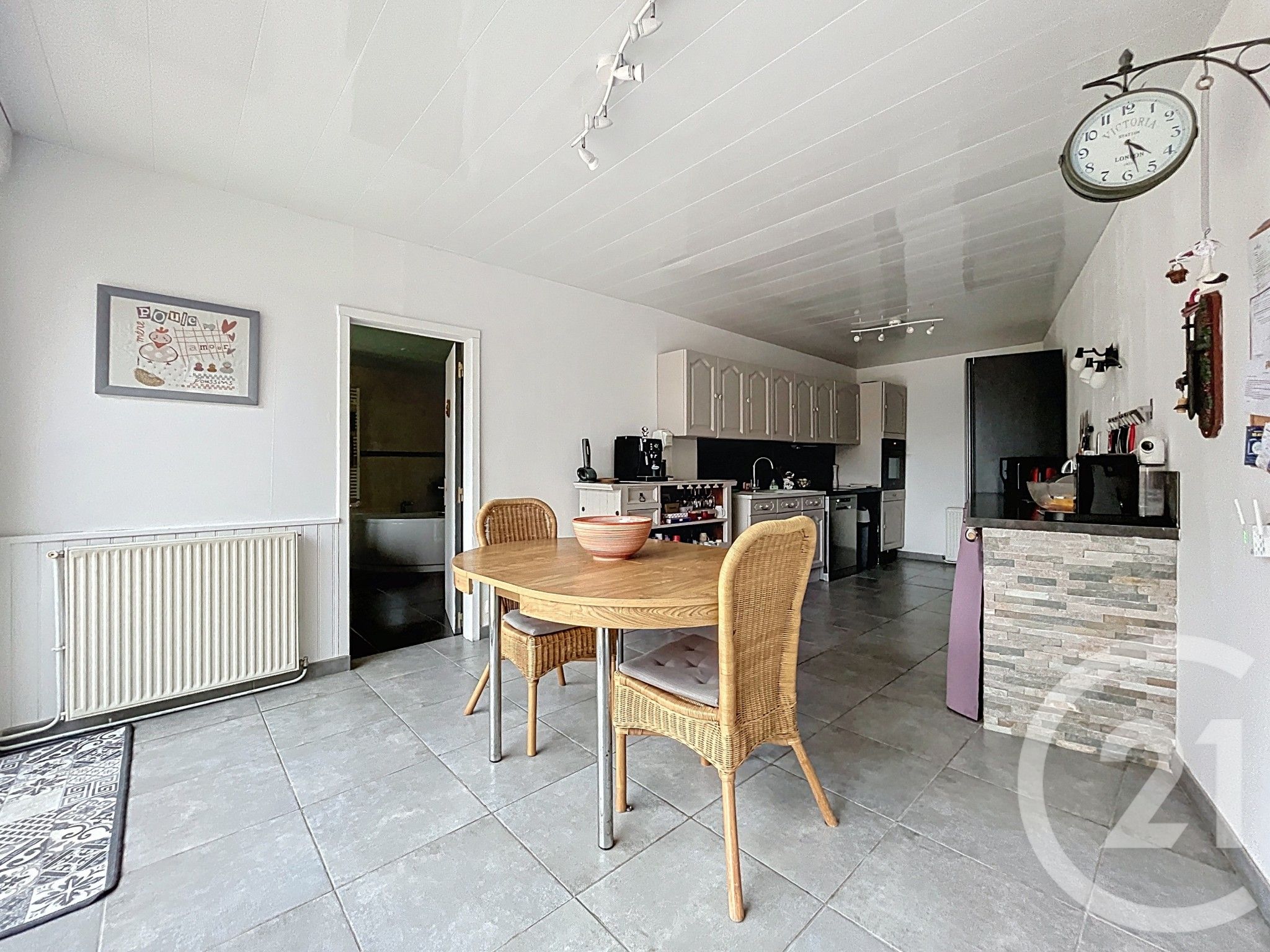 maison à vendre - 7 pièces - 185.0 m2 - TILLOLOY - Miniature 5