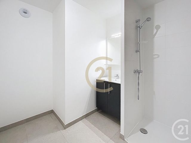 Appartement F3 à louer - 3 pièces - 62.0 m2 - COMPIEGNE - 60 - PICARDIE - Century 21 Infinity