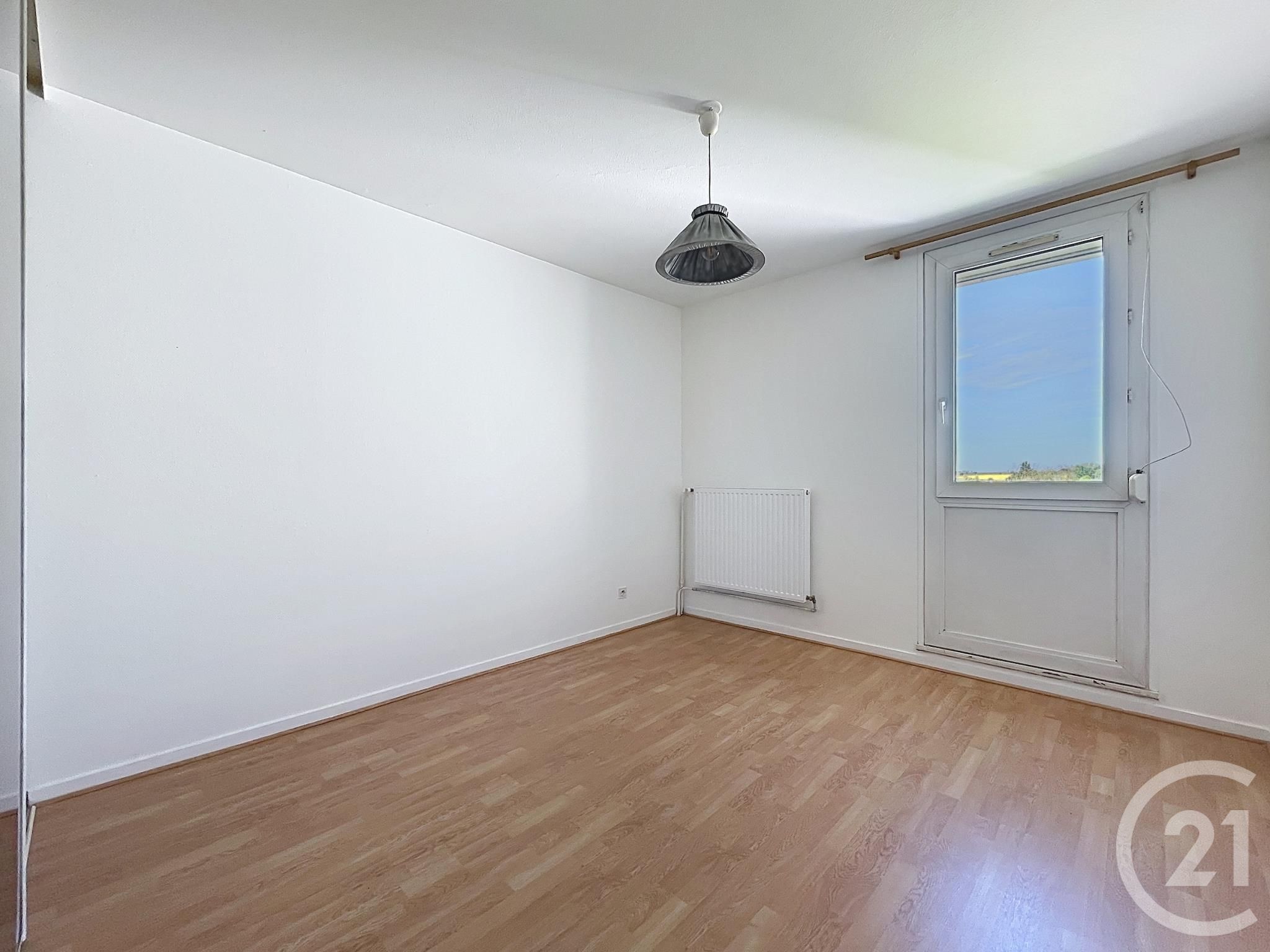 Appartement à vendre - 3 pièces - 76.07 m2 - COMPIEGNE - Miniature 6