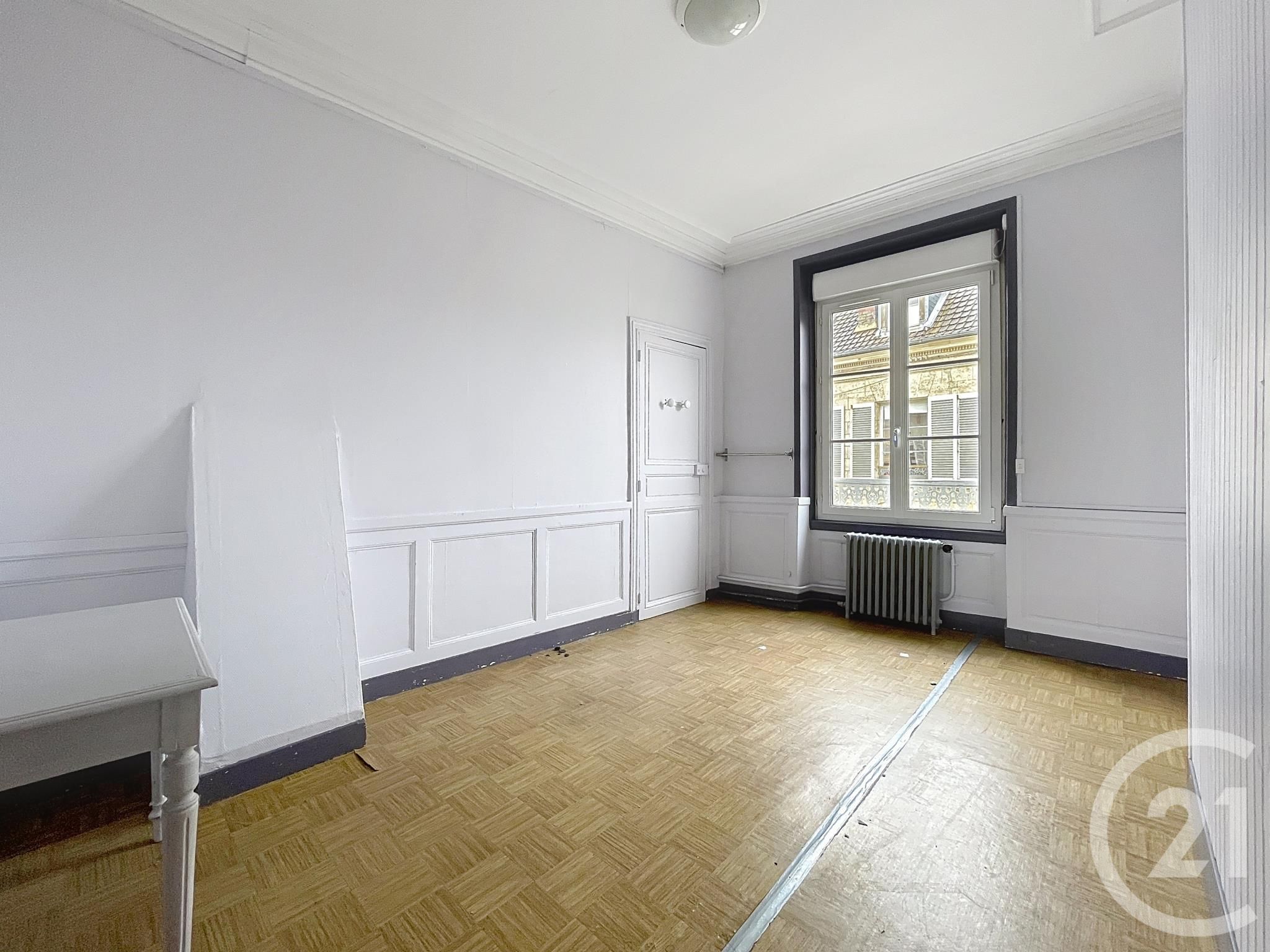 maison à vendre - 20 pièces - 900.0 m2 - COMPIEGNE - Miniature 7