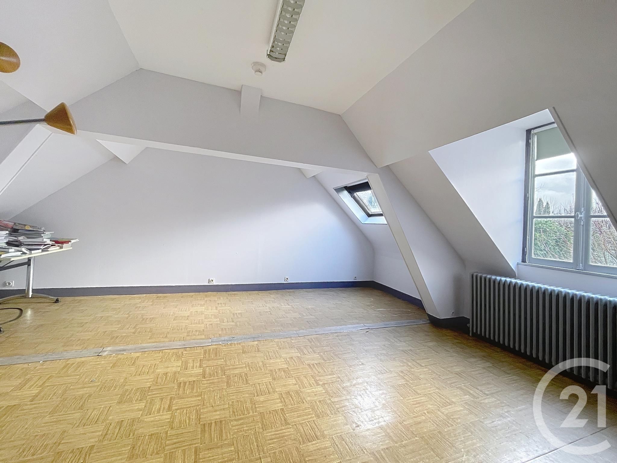 maison à vendre - 20 pièces - 900.0 m2 - COMPIEGNE - Miniature 11