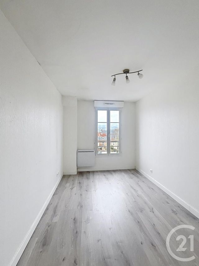 Appartement F3 à louer - 3 pièces - 54.8 m2 - MARGNY LES COMPIEGNE - 60 - PICARDIE - Century 21 Infinity