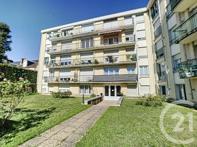 Appartement F1 à louer - 1 pièce - 27.5 m2 - COMPIEGNE - 60 - PICARDIE - Century 21 Infinity