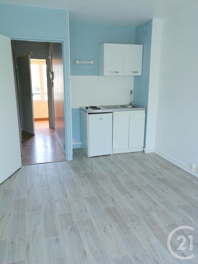 Appartement F1 à louer - 1 pièce - 26.1 m2 - COMPIEGNE - 60 - PICARDIE - Century 21 Infinity