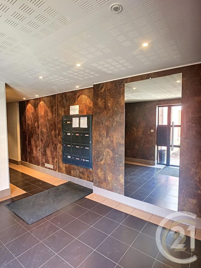 Appartement F2 à louer - 2 pièces - 46.2 m2 - JAUX - 60 - PICARDIE - Century 21 Infinity