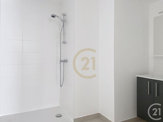 Appartement F3 à vendre - 3 pièces - 59.2 m2 - COMPIEGNE - 60 - PICARDIE - Century 21 Infinity