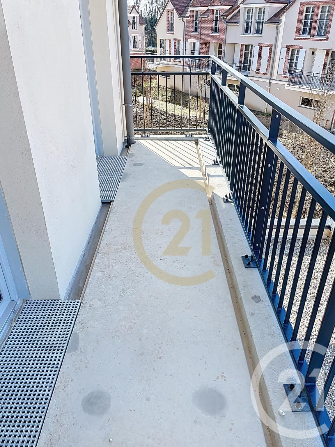 Appartement F4 à vendre - 4 pièces - 89.7 m2 - COMPIEGNE - Miniature 5