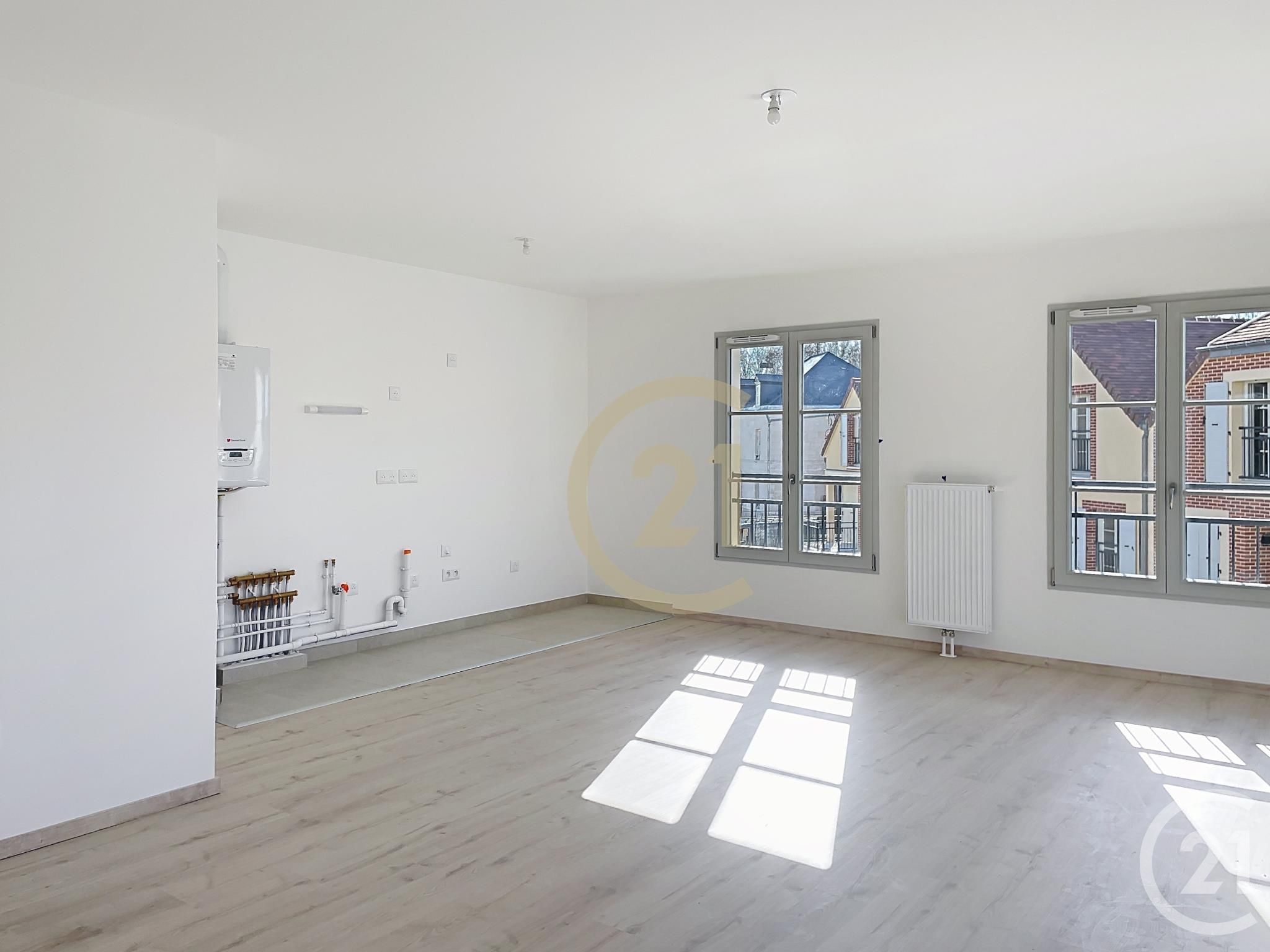 Appartement F4 à vendre - 4 pièces - 89.8 m2 - COMPIEGNE - Miniature 4
