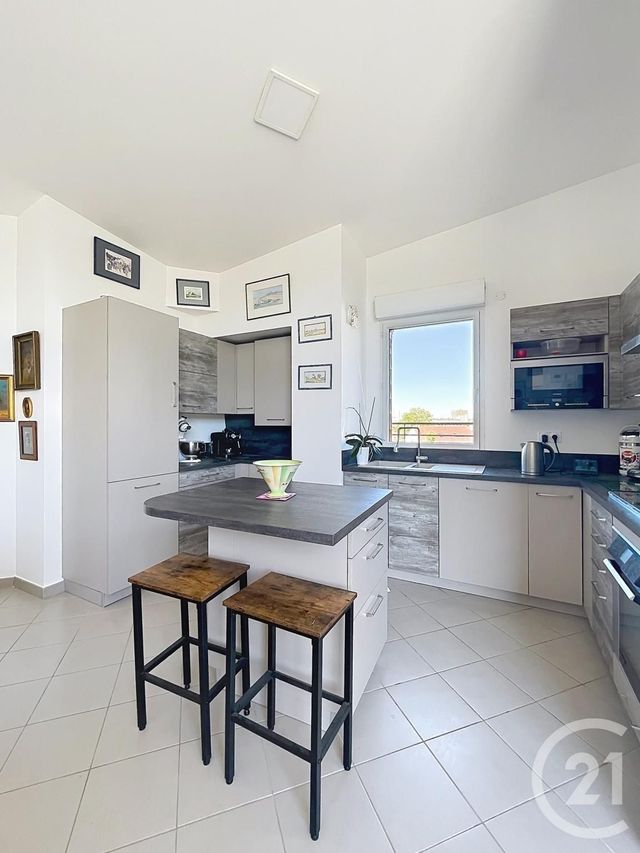 Appartement T3 à vendre - 3 pièces - 69.73 m2 - COMPIEGNE - 60 - PICARDIE - Century 21 Infinity