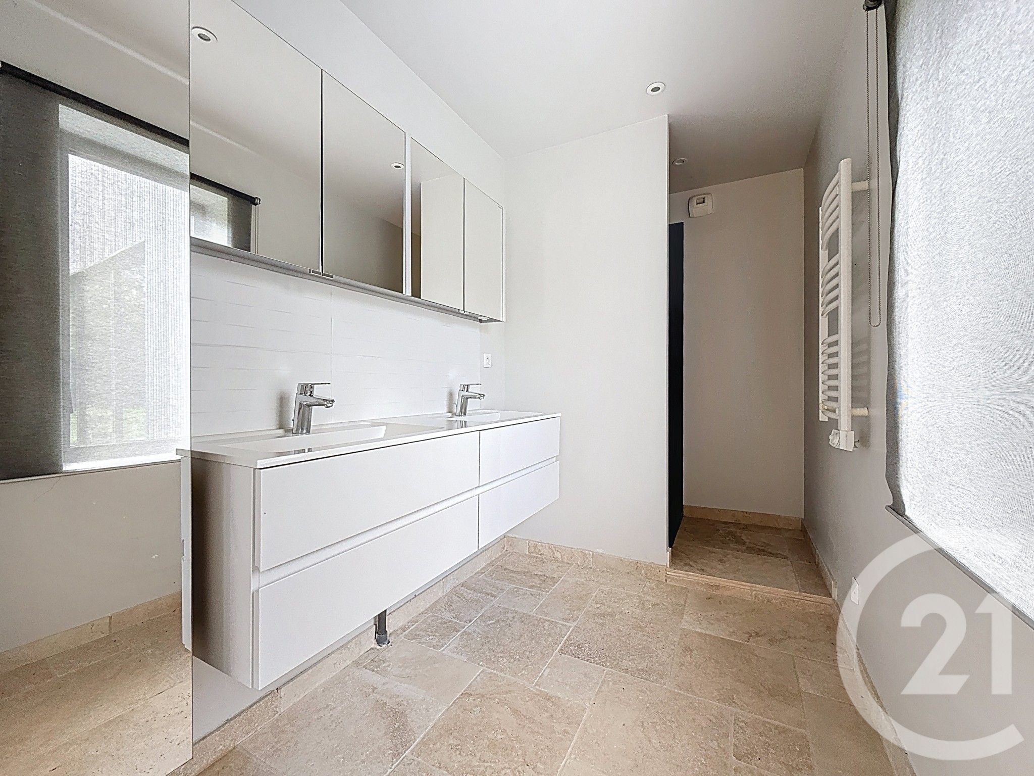 maison à vendre - 8 pièces - 218.02 m2 - MARQUEGLISE - Miniature 13