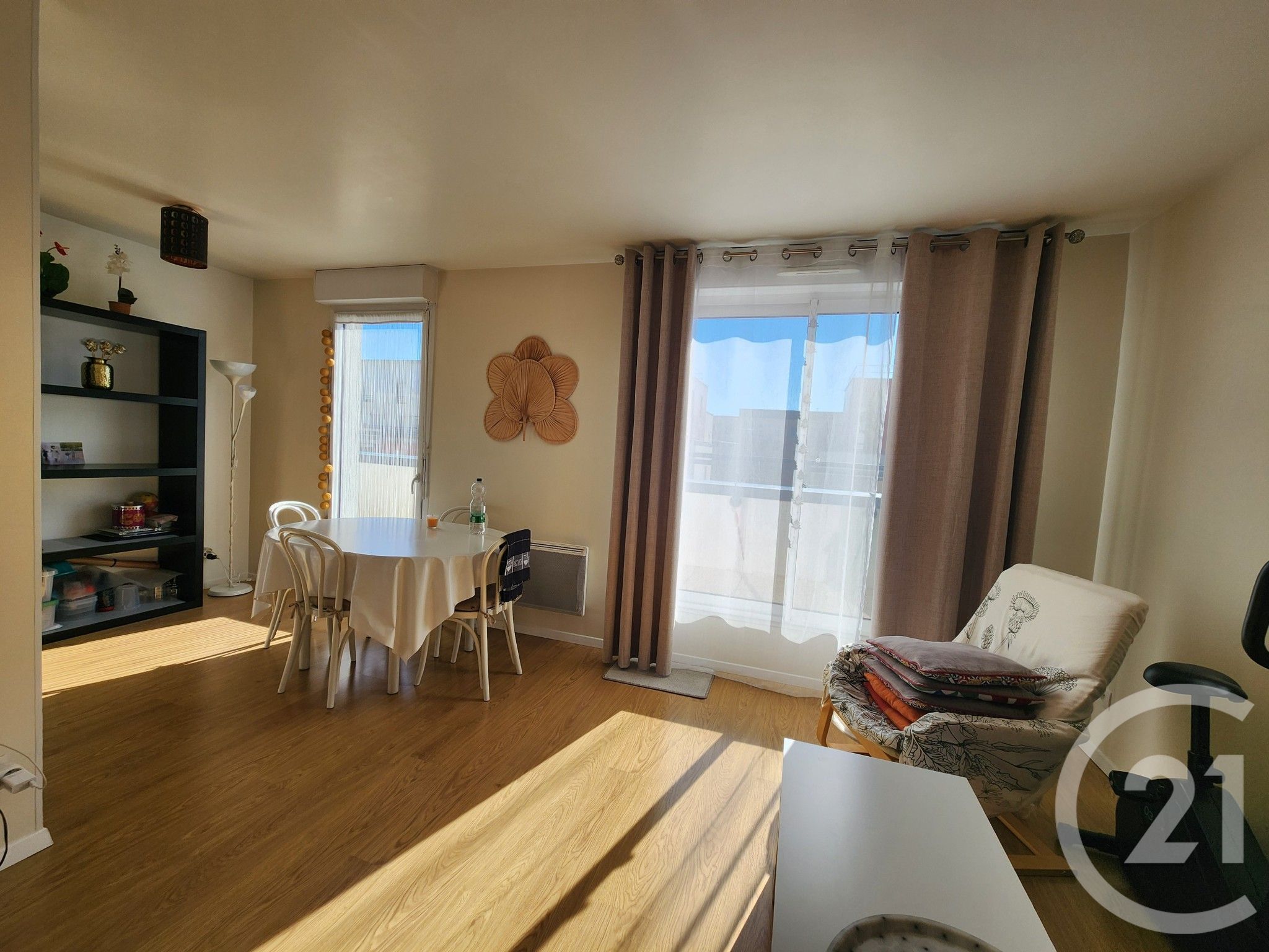 Appartement F3 à vendre - 3 pièces - 75.89 m2 - COMPIEGNE - Miniature 2
