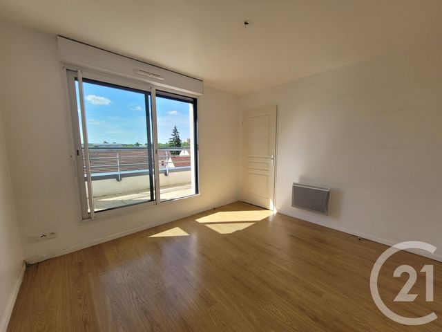 Appartement F3 à vendre - 3 pièces - 75.89 m2 - COMPIEGNE - 60 - PICARDIE - Century 21 Infinity