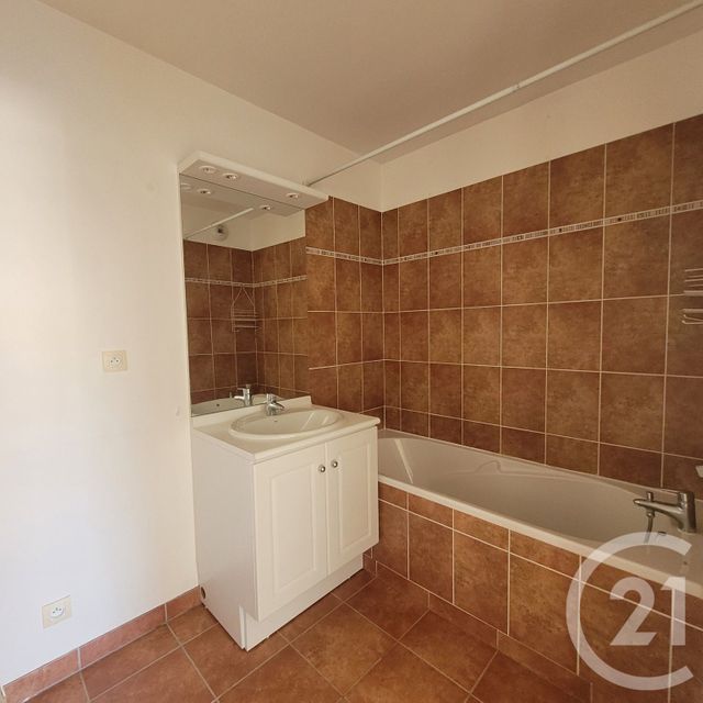 Appartement F3 à vendre - 3 pièces - 75.89 m2 - COMPIEGNE - 60 - PICARDIE - Century 21 Infinity