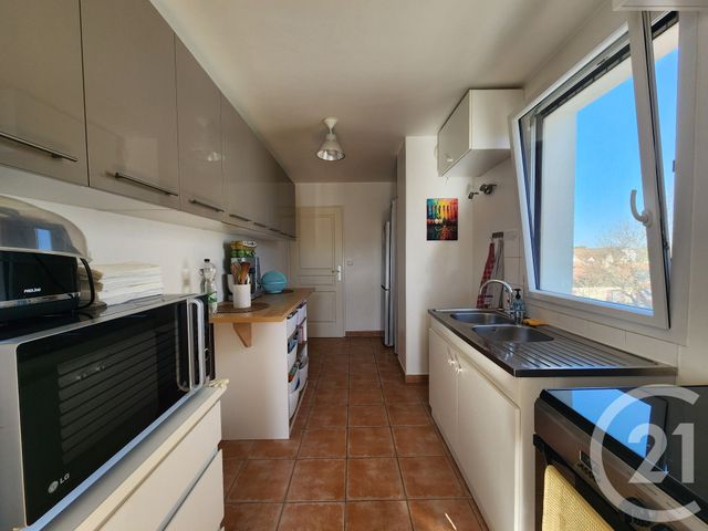 Appartement F3 à vendre - 3 pièces - 75.89 m2 - COMPIEGNE - 60 - PICARDIE - Century 21 Infinity