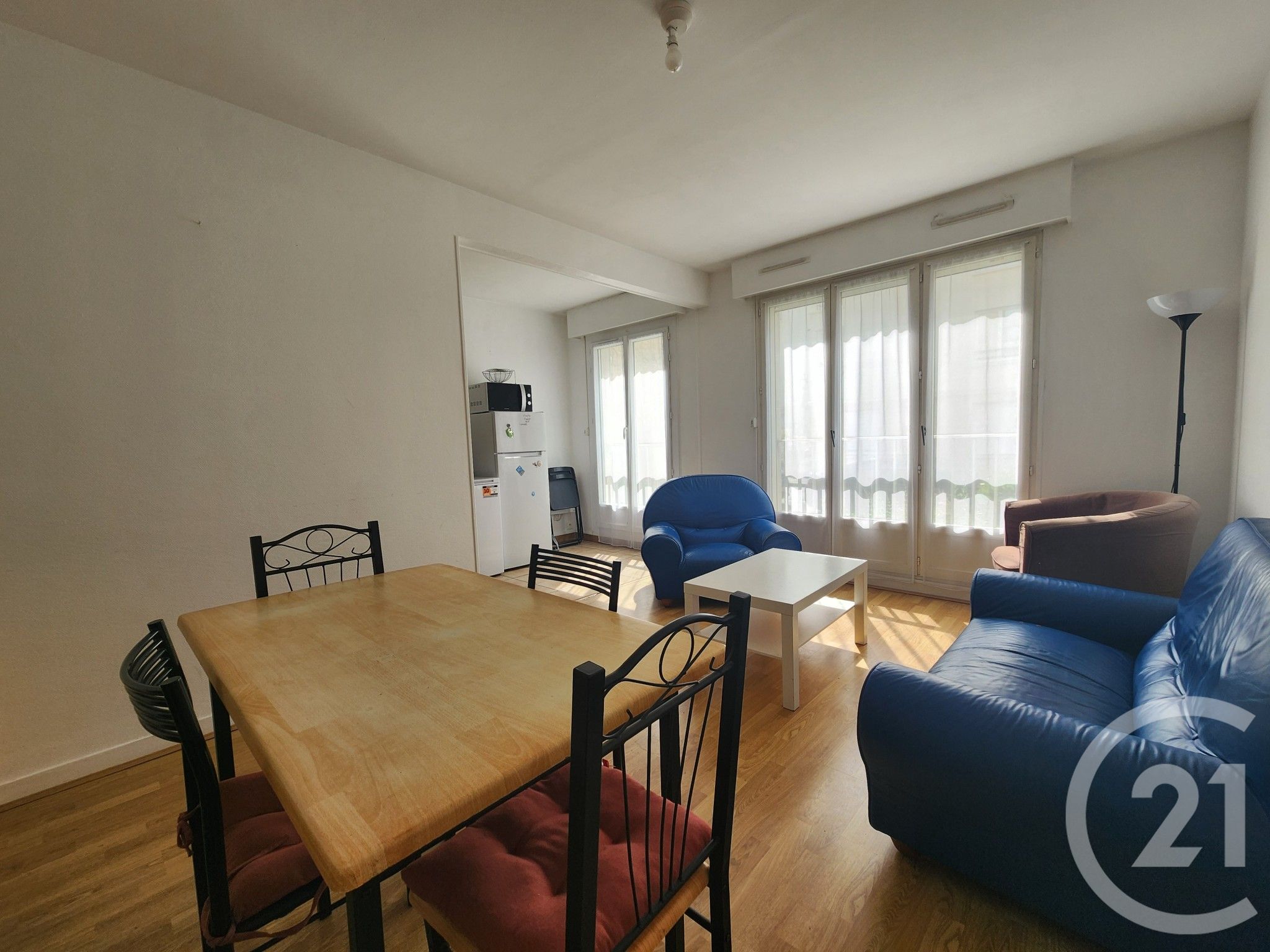 Appartement F4 à vendre - 4 pièces - 67.53 m2 - COMPIEGNE - Miniature 8
