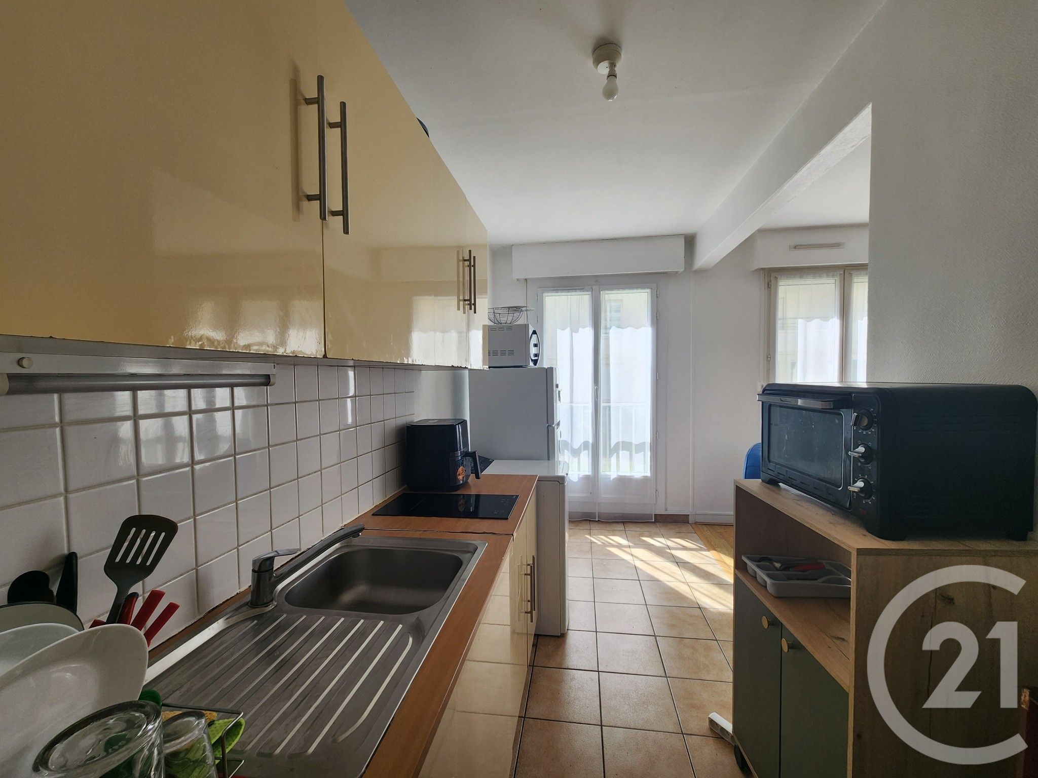 Appartement F4 à vendre - 4 pièces - 67.53 m2 - COMPIEGNE - Miniature 3