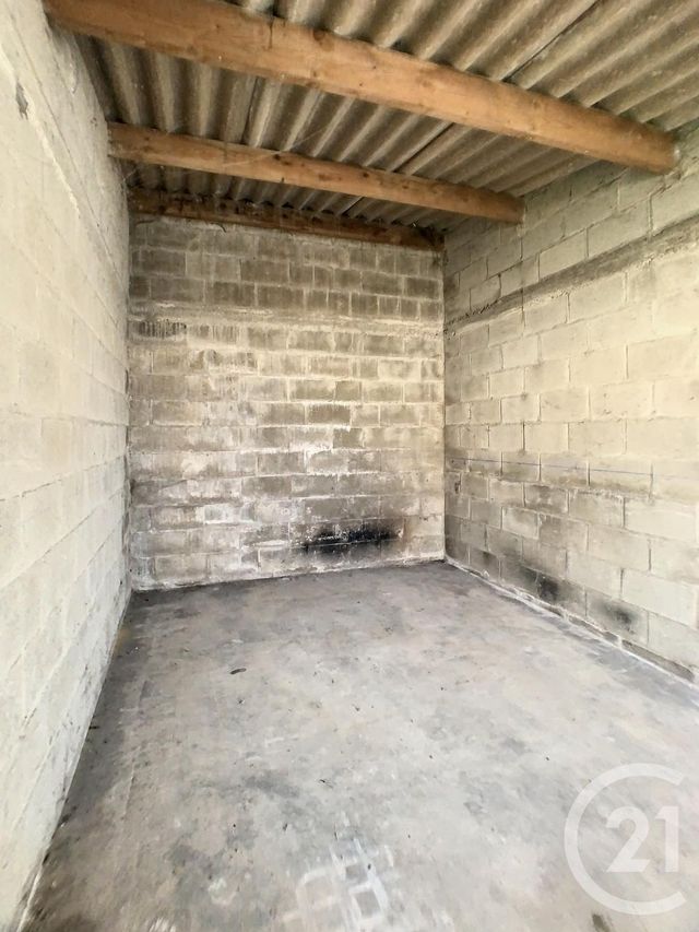 parking à louer - 10.0 m2 - COMPIEGNE - 60 - PICARDIE - Century 21 Infinity