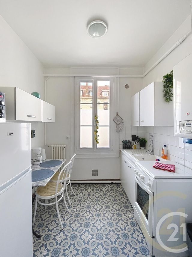 Appartement F2 à louer - 2 pièces - 34.69 m2 - COMPIEGNE - 60 - PICARDIE - Century 21 Infinity