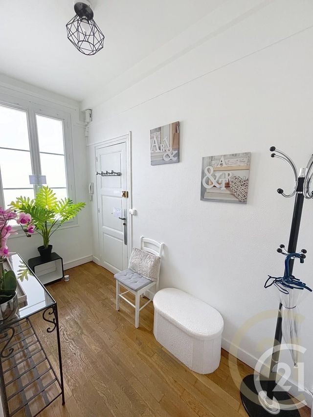 Appartement F2 à louer - 2 pièces - 34.69 m2 - COMPIEGNE - 60 - PICARDIE - Century 21 Infinity