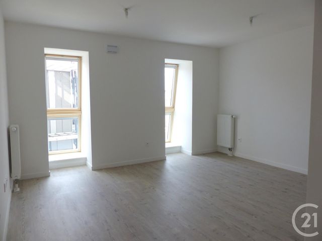 Appartement F2 à louer - 2 pièces - 42.36 m2 - MARGNY LES COMPIEGNE - 60 - PICARDIE - Century 21 Infinity