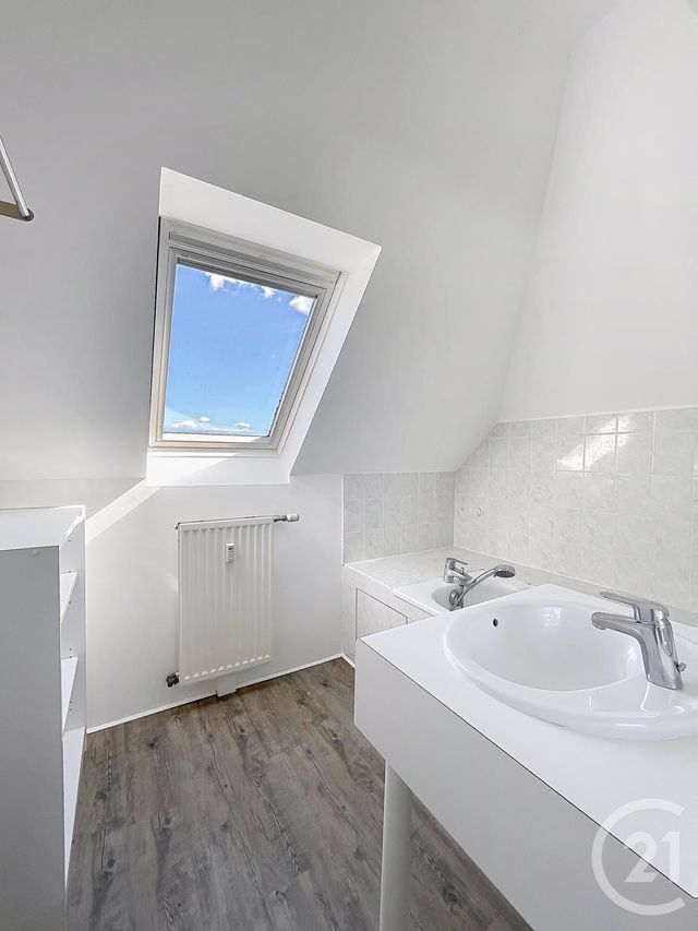 Appartement à vendre - 2 pièces - 39.25 m2 - COMPIEGNE - 60 - PICARDIE - Century 21 Infinity