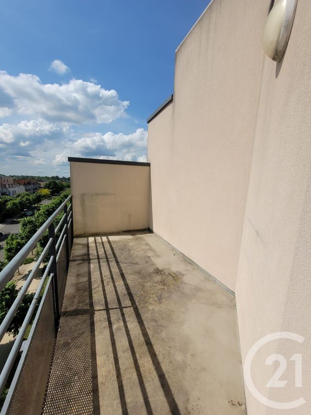 Appartement F2 à louer - 2 pièces - 44.0 m2 - COMPIEGNE - 60 - PICARDIE - Century 21 Infinity