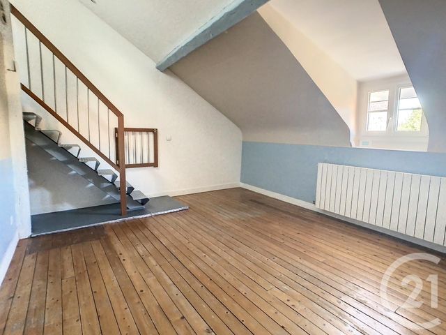 maison à louer - 5 pièces - 121.07 m2 - COMPIEGNE - 60 - PICARDIE - Century 21 Infinity