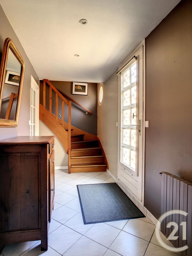 maison à louer - 5 pièces - 121.07 m2 - COMPIEGNE - 60 - PICARDIE - Century 21 Infinity