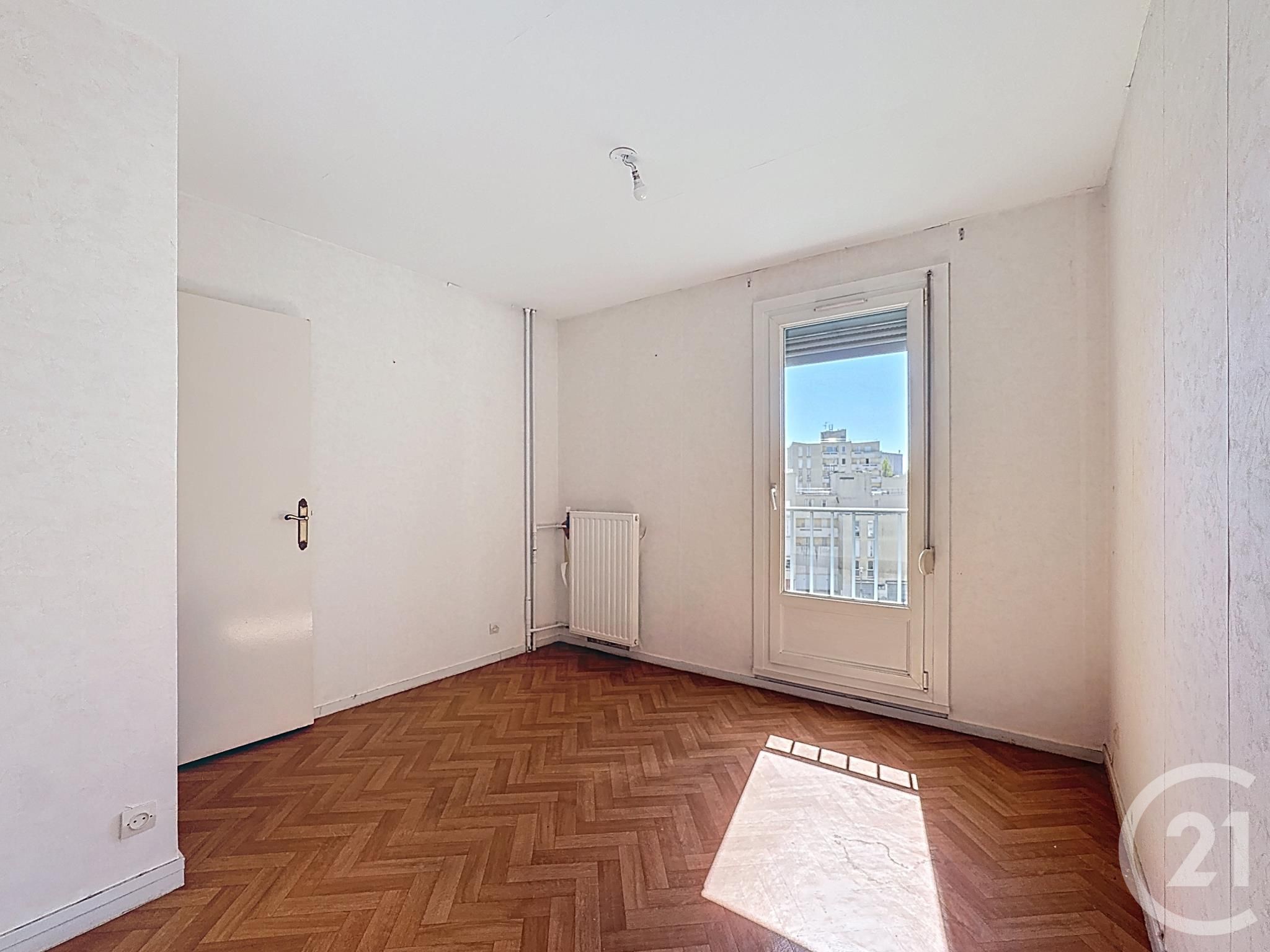 Appartement F5 à vendre - 5 pièces - 95.23 m2 - COMPIEGNE - Miniature 6