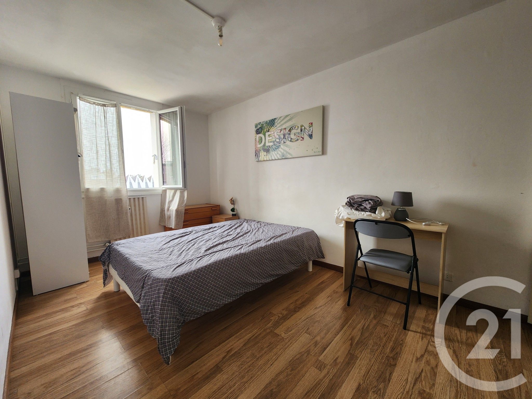 Appartement F4 à vendre - 4 pièces - 83.04 m2 - COMPIEGNE - Miniature 5