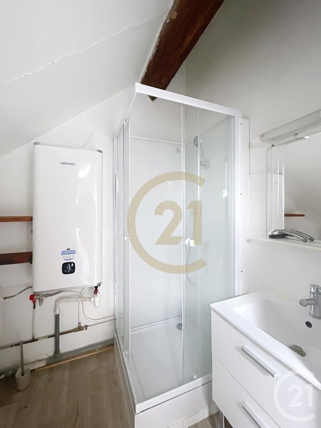 Appartement Studio à louer - 1 pièce - 29.11 m2 - COMPIEGNE - 60 - PICARDIE - Century 21 Infinity