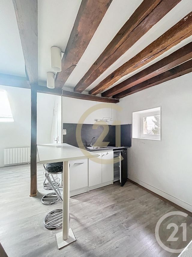 Appartement Studio à louer - 1 pièce - 29.11 m2 - COMPIEGNE - 60 - PICARDIE - Century 21 Infinity