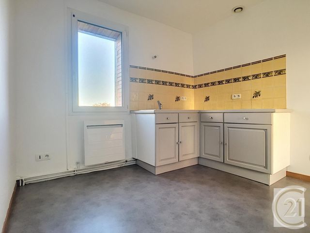 Appartement F3 à louer - 3 pièces - 54.0 m2 - LONGUEIL ANNEL - 60 - PICARDIE - Century 21 Infinity