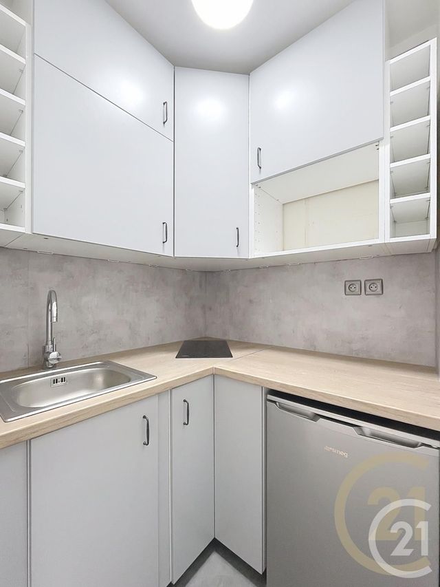 Appartement F1 à louer - 1 pièce - 28.74 m2 - MARGNY LES COMPIEGNE - 60 - PICARDIE - Century 21 Infinity