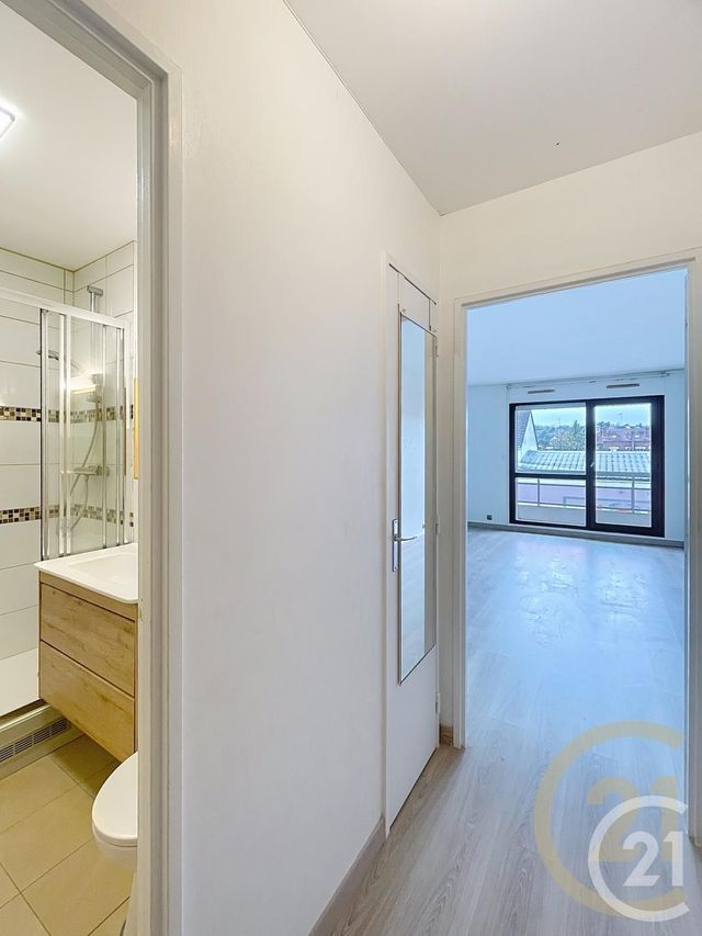Appartement F1 à louer - 1 pièce - 28.74 m2 - MARGNY LES COMPIEGNE - 60 - PICARDIE - Century 21 Infinity