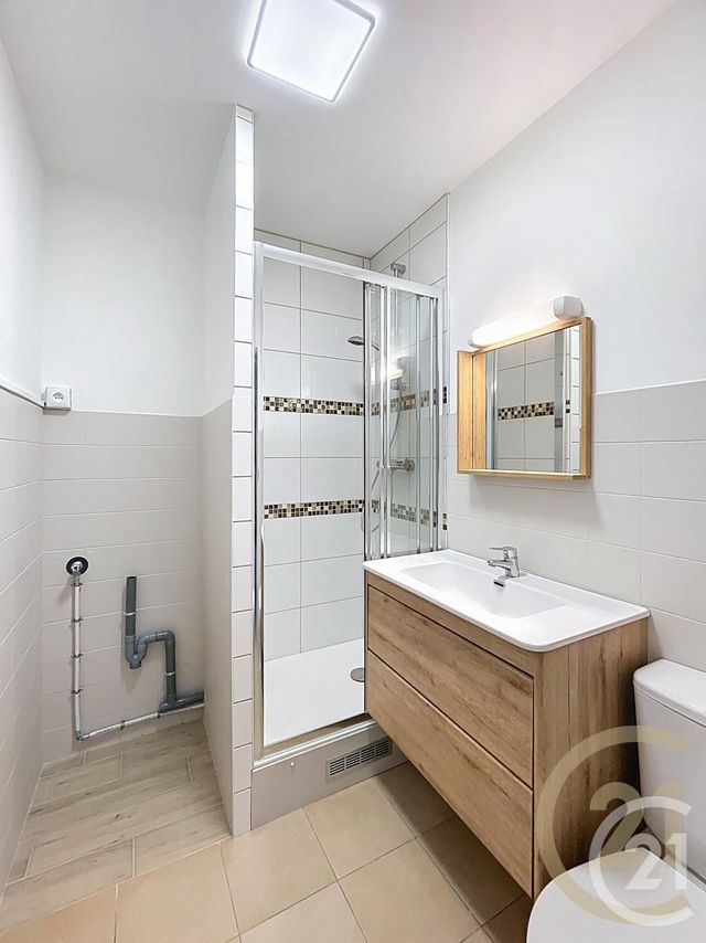 Appartement F1 à louer - 1 pièce - 28.74 m2 - MARGNY LES COMPIEGNE - 60 - PICARDIE - Century 21 Infinity