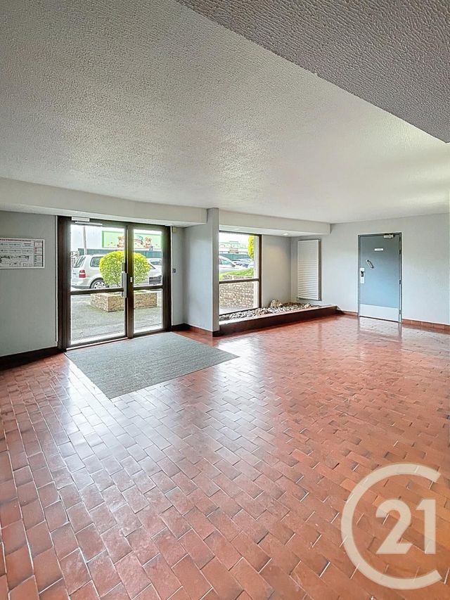 Appartement F1 à louer - 1 pièce - 28.74 m2 - MARGNY LES COMPIEGNE - 60 - PICARDIE - Century 21 Infinity